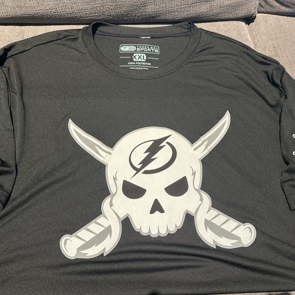 Tampa Bay Lightning Gasparilla Performance T-shirt - Picture 1 of 9